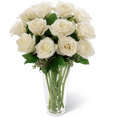send 12 roses in vase to mysore